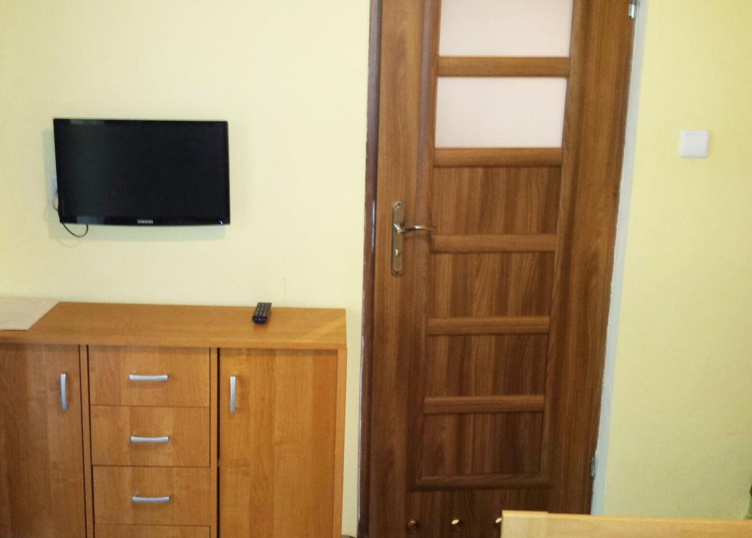 Apartamenty I Pokoje Przy Parku Jelenia Gora Room photo