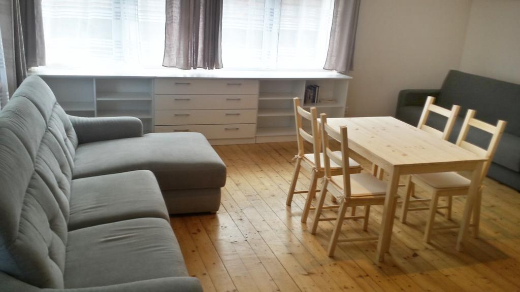 Apartamenty I Pokoje Przy Parku Jelenia Gora Exterior photo