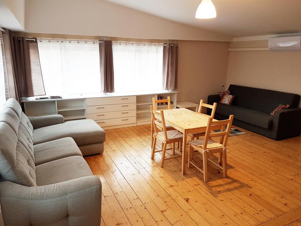Apartamenty I Pokoje Przy Parku Jelenia Gora Exterior photo